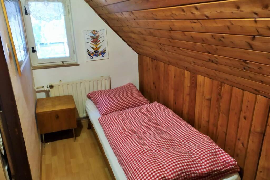 Chata Na Poskle U Lesa S Vyhledem Hutisko Eksteriør bilde